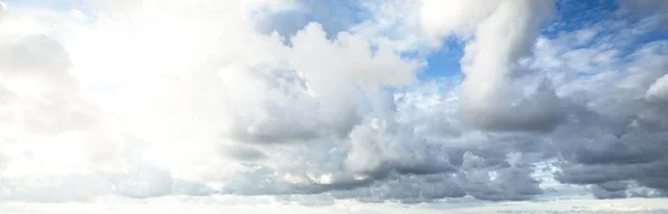Nubes Ornamentales Cielo Dramático Paisaje Nublado Tormenta Épica Luz Solar — Foto de Stock