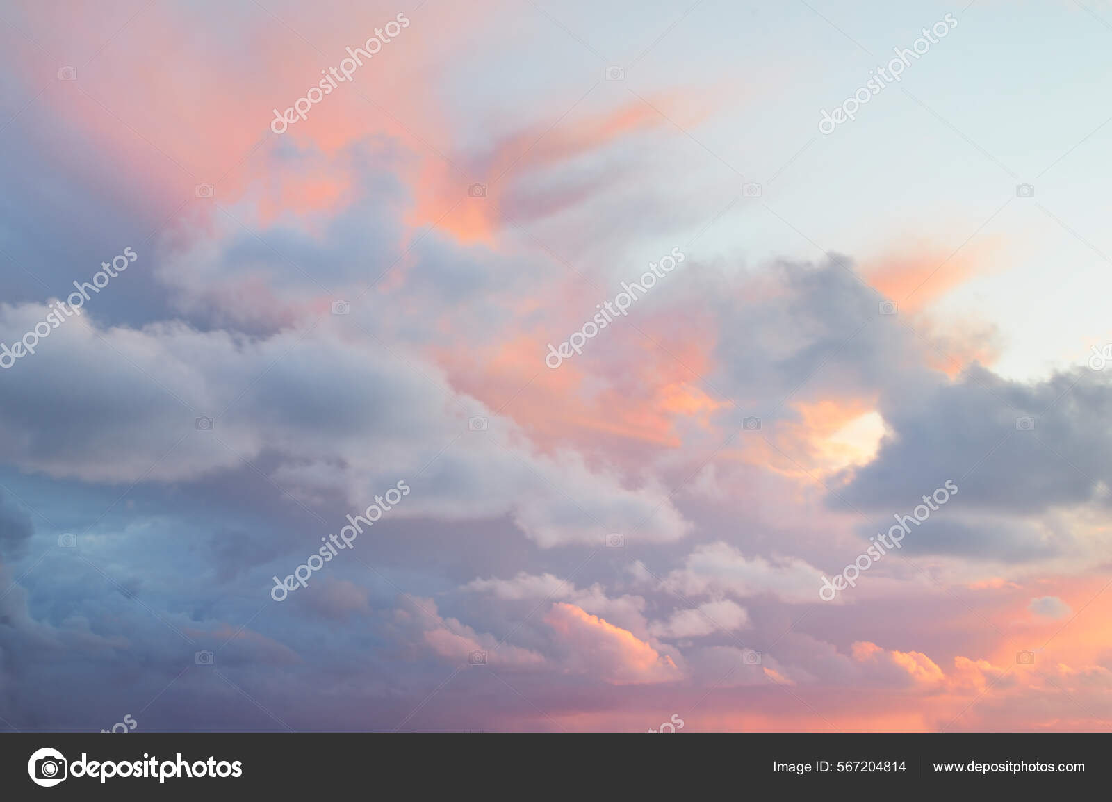 Clear Blue Sky Glowing Pink Golden Clouds Storm Dramatic Sunset — Stock  Photo © alex.stemmer #567204814, image size:1600x1154