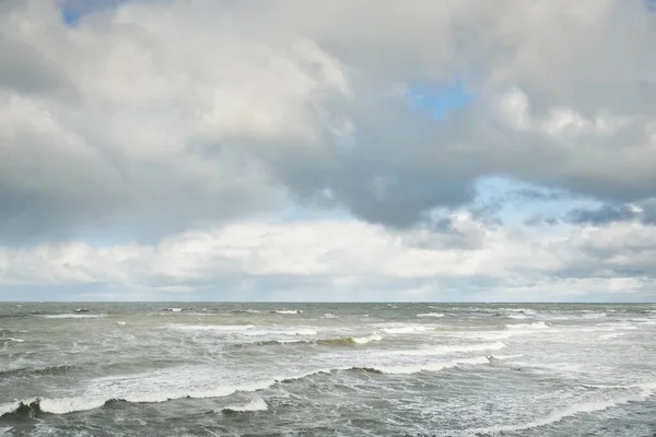 Baltic Sea Dramatic Sunset Clouds Storm Waves Splashing Water Epic — Stok fotoğraf