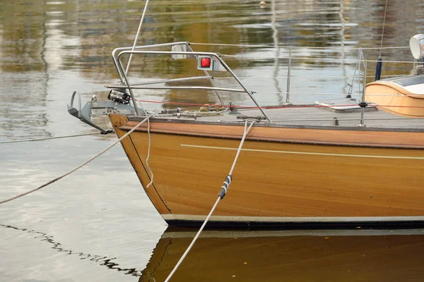 Modern Classic Wooden Swedish Cruising Sailboat Moored Pier Yacht Marina — Zdjęcie stockowe