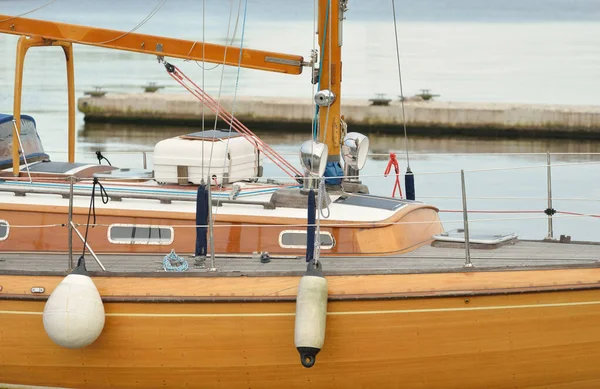 Modern Classic Wooden Swedish Cruising Sailboat Moored Pier Yacht Marina — Stok fotoğraf