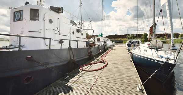 Old Tugboat Blue Sloop Rigged Sailboat Moored Pier Yacht Marina — Stock Photo, Image