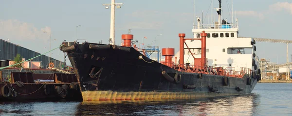 Carico Navi Cisterna Nel Terminal Portuale Mar Baltico Trasporto Merci — Foto Stock