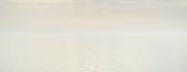 Ostseestrand Sanddünen Bei Sonnenuntergang Klarer Blauer Himmel Und Goldenes Sonnenlicht — Stockfoto