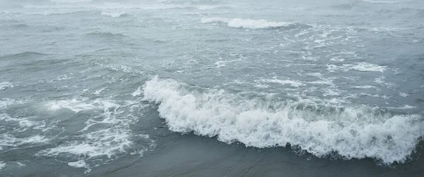 Baltic Sea Fog Waves Splashing Water Storm Natural Textures Picturesque — Stockfoto