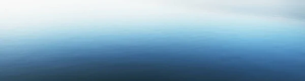 Clear Blue Glowing Sky Reflections Water Surface Texture Dreamlike Scenery — Foto Stock