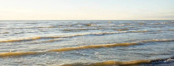 Panoramatický Výhled Baltské Moře Písčitého Pobřeží Písečné Duny Jasná Obloha — Stock fotografie