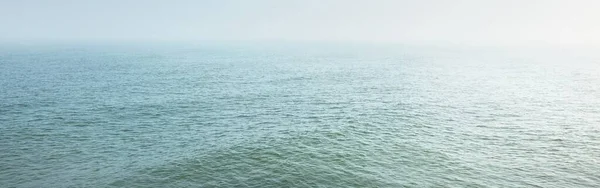 Mer Baltique Dans Brouillard Matinal Lever Soleil Texture Surface Eau — Photo