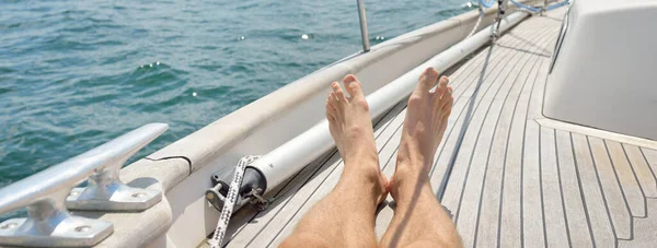 Man Chilling Sailboat Wooden Teak Deck Open Sea Old Expensive — Stock Photo, Image