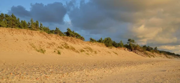 Costa Mar Báltico Dunas Areia Praia Após Tempestade Pôr Sol — Fotografia de Stock