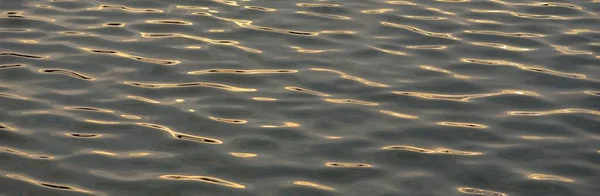 Vízfelszín Textúra Puha Naplemente Fény Visszaverődés Vízen Természet Környezet Tenger — Stock Fotó