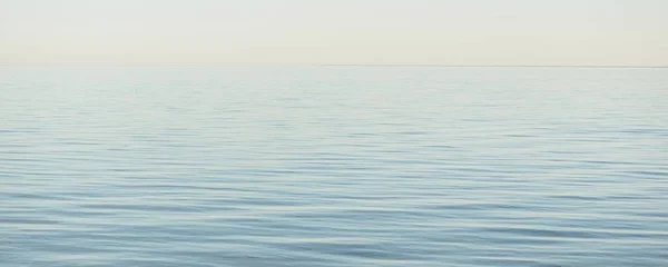 Oostzee Een Zonnige Dag Heldere Lucht Idyllische Zeegezicht Natuur Vakantie — Stockfoto