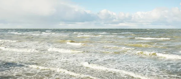 Baltic Sea Dramatic Sunset Clouds Storm Waves Splashing Water Epic — Stockfoto