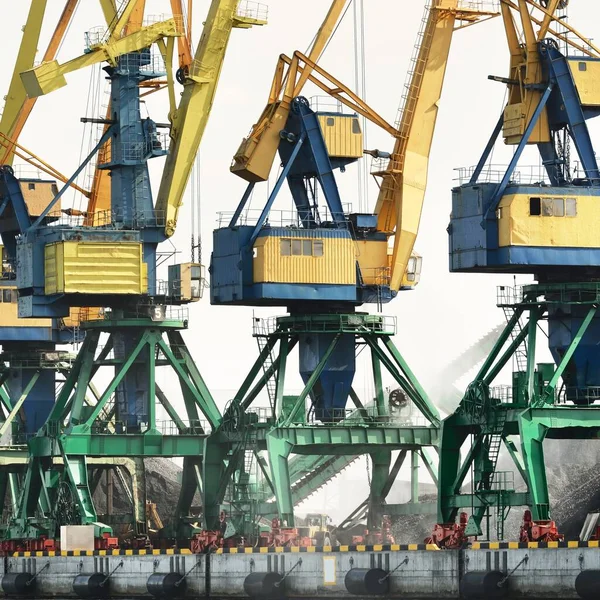 Modern Coal Terminal Riga Latvia Cranes Close Baltic Sea Freight — Stock Photo, Image