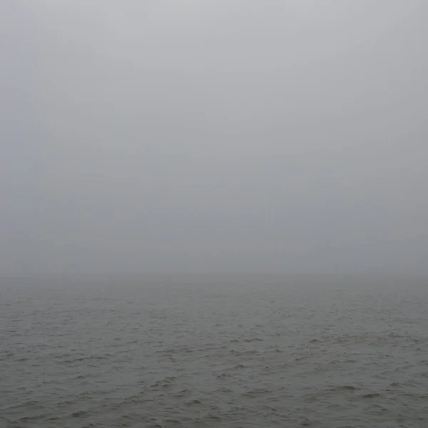 Mar Báltico Una Niebla Olas Salpicaduras Agua Tormenta Texturas Naturales — Foto de Stock