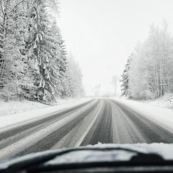 Empty Highway Asphalt Road Snow Covered Forest Rural Area View — 스톡 사진