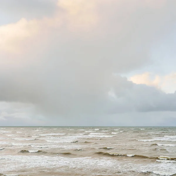 Baltic Sea Storm Dramatic Sky Glowing Clouds Soft Sunlight Waves — 스톡 사진