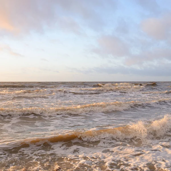 Baltic Sea Sunset Dramatic Sky Blue Pink Glowing Clouds Golden — стокове фото