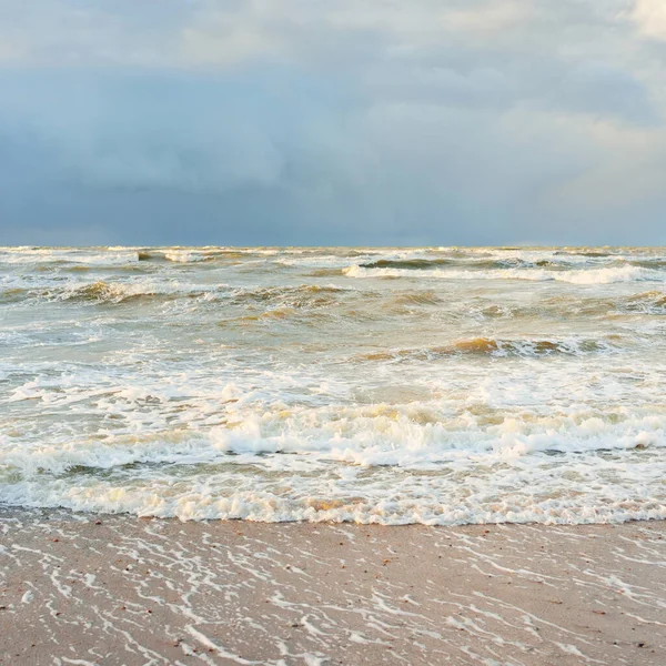 Baltic Sea Storm Dramatic Sky Glowing Clouds Soft Sunlight Waves — 스톡 사진