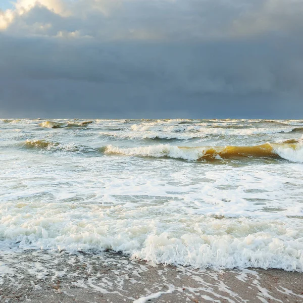 Côte Mer Baltique Dunes Sable Plage Après Tempête Ciel Dramatique — Photo