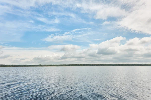 Panoramic View Shore Crystal Clear Forest Lake River Idyllic Landscape — Stock Photo, Image