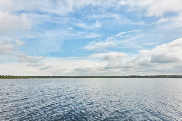 Panoramic View Shore Crystal Clear Forest Lake River Idyllic Landscape — Stock Photo, Image