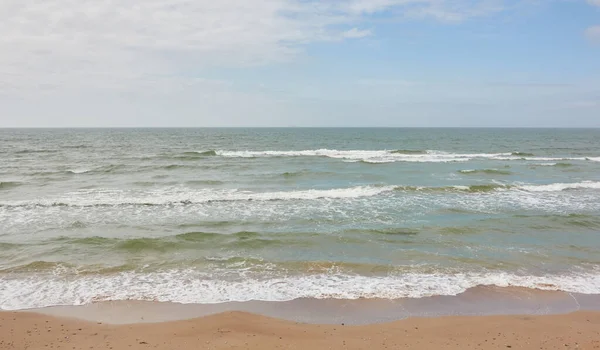 Vista Panorámica Orilla Del Mar Báltico Soleado Día Primavera Playa —  Fotos de Stock