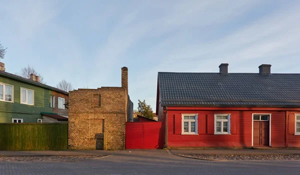 Venkovský Dřevěný Dům Klasické Stavební Tradice Falu Červené Barvivo Skandinávie — Stock fotografie