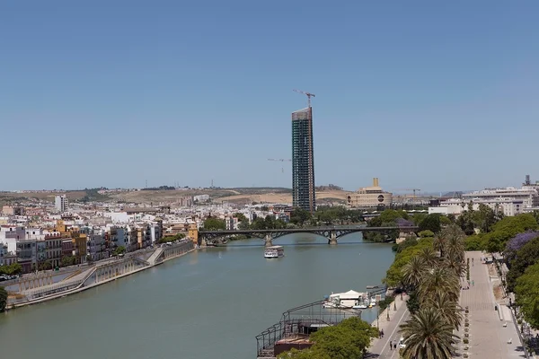 Sevilha. Vista da Torre del Oro — Fotografia de Stock