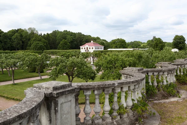 Marly pałacu. Peterhof. — Zdjęcie stockowe