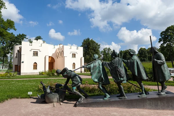 Tsarskoye Selo. Rusia. Escultura "Los ciegos ". —  Fotos de Stock