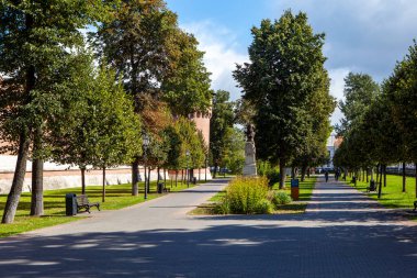 Bogoroditsk şehrinin çevresi ve cazibesi. Bogoroditsk Sarayı ve park topluluğu. Bogoroditsk. Tula bölgesi. - Rusya. 3 Eylül 2021