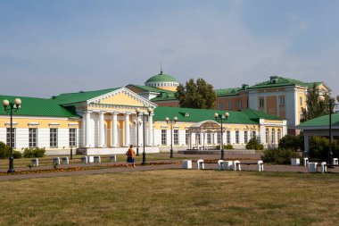 Udmurt Cumhuriyeti Ulusal Müzesi Kuzebay Gerd 'in adını almıştır. Izhevsk Silah Fabrikası 'nın eski cephaneliği. Batı cephesi. İzhevsk. Udmurtia. - Rusya. 23 Haziran 2021