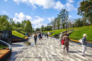 Rus donanmasının kahramanları sokağı. Müze ve Tarihi Park 