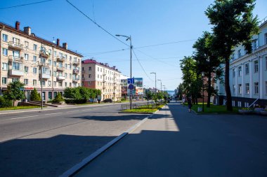 Şehir manzarası. Lenin Bulvarı. Petrozavodsk. Karelia Cumhuriyeti. - Rusya. 11 Temmuz 2021