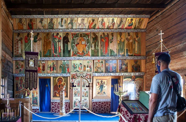 Kyrkans Ikonostas Ortodoxa Kyrkan För Skydd Den Heliga Jungfrun Kizhi — Stockfoto