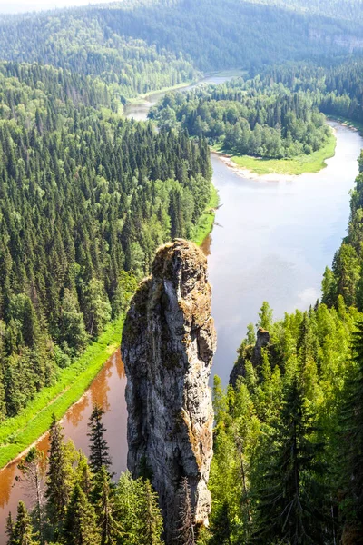 Picturesque Devil Finger Rock Overlooking Usva River Massif Usvinskie Pillars — Stock Photo, Image