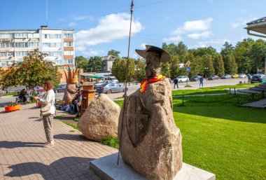Sanat eserleri sokağı. Yerleşim yeri Siversky. Gatchina bölgesi. Leningrad bölgesi. - Rusya. 3 Eylül 2021