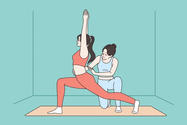 Koç, yoga sınıfındaki kadın müşteriye yardım et. — Stok Vektör