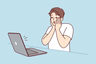 Sersemlemiş genç adam internetteki beklenmedik haberlerle şok olmuş dizüstü bilgisayara bak. Bilgisayardaki mesaj ya da mesaja şaşırmış bir erkek. Vektör illüstrasyonu. 