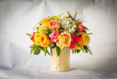 renkli Suni çiçekler