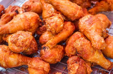 taze kızarmış tavuk