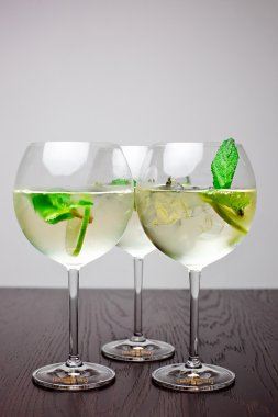 yıldızlı partiler