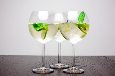 yıldızlı partiler