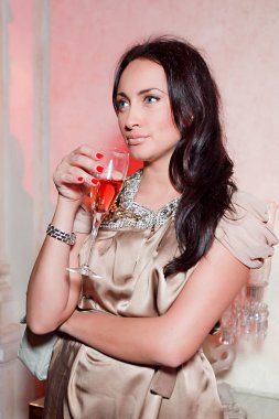 yıldızlı partiler