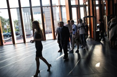 yıldızlı partiler