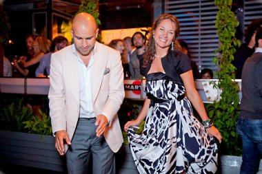 yıldızlı partiler