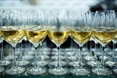 yıldızlı partiler