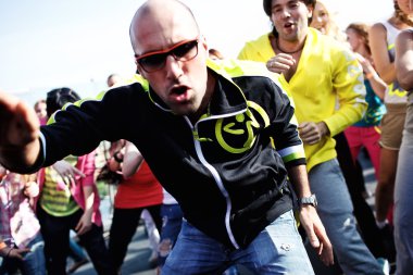 yıldızlı partiler