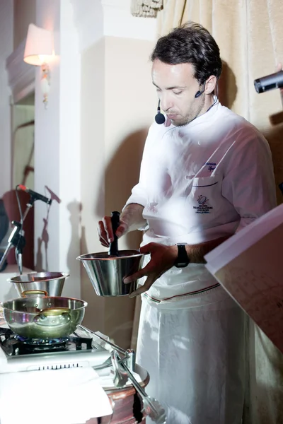 yıldızlı partiler